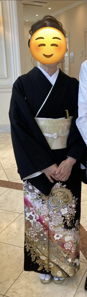 留袖全身写真
